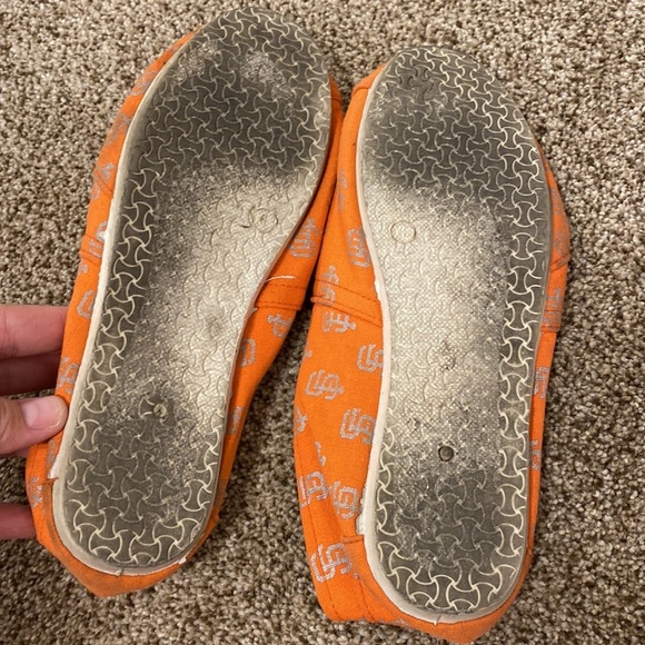 Women’s San Francisco Giants shoe. - Picture 5 of 6